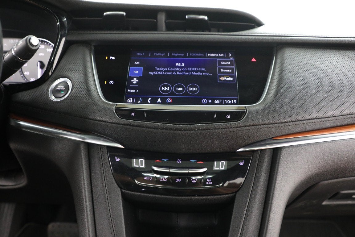 2023 Cadillac XT5 FWD Premium Luxury