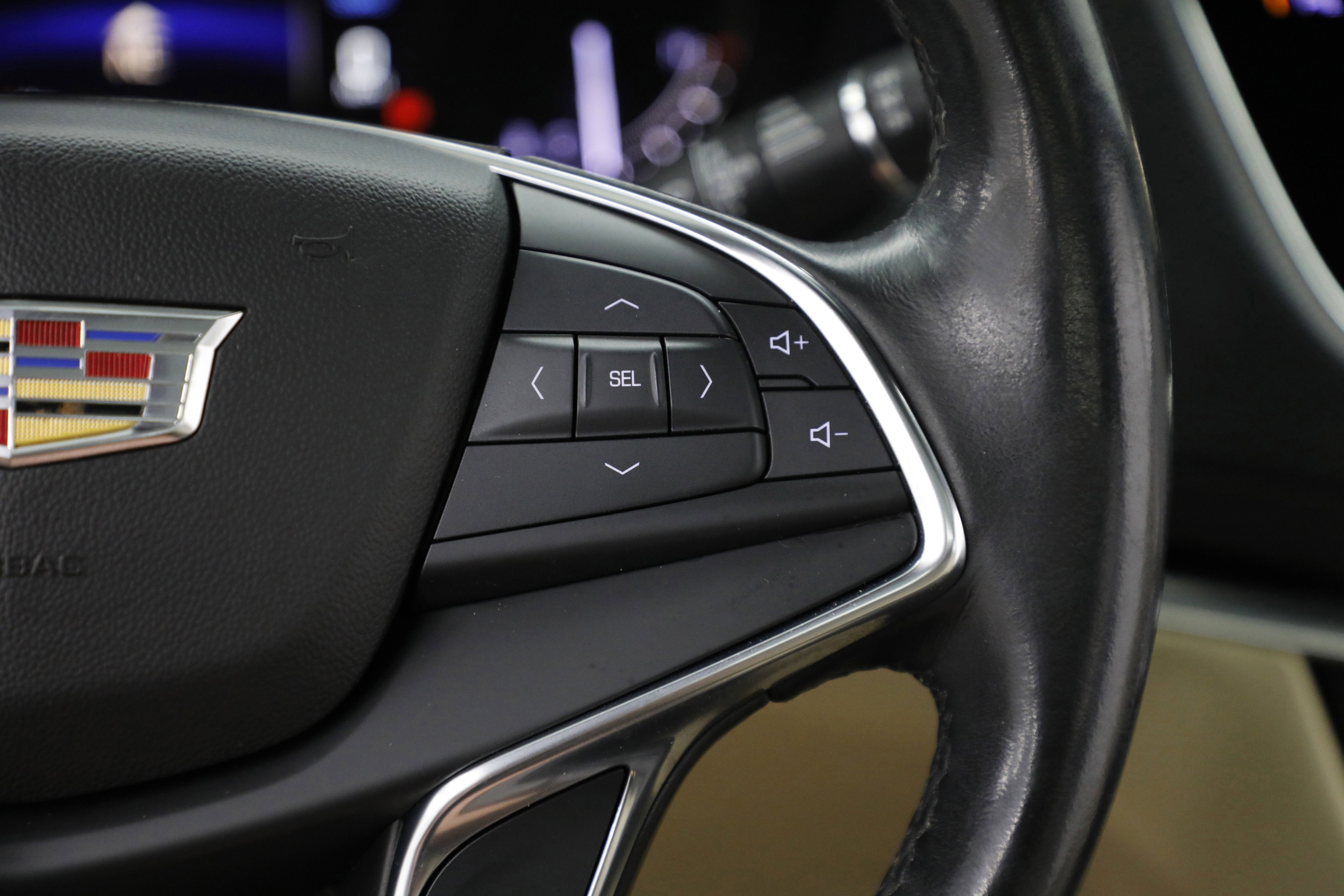 2019 Cadillac XT5 Luxury FWD