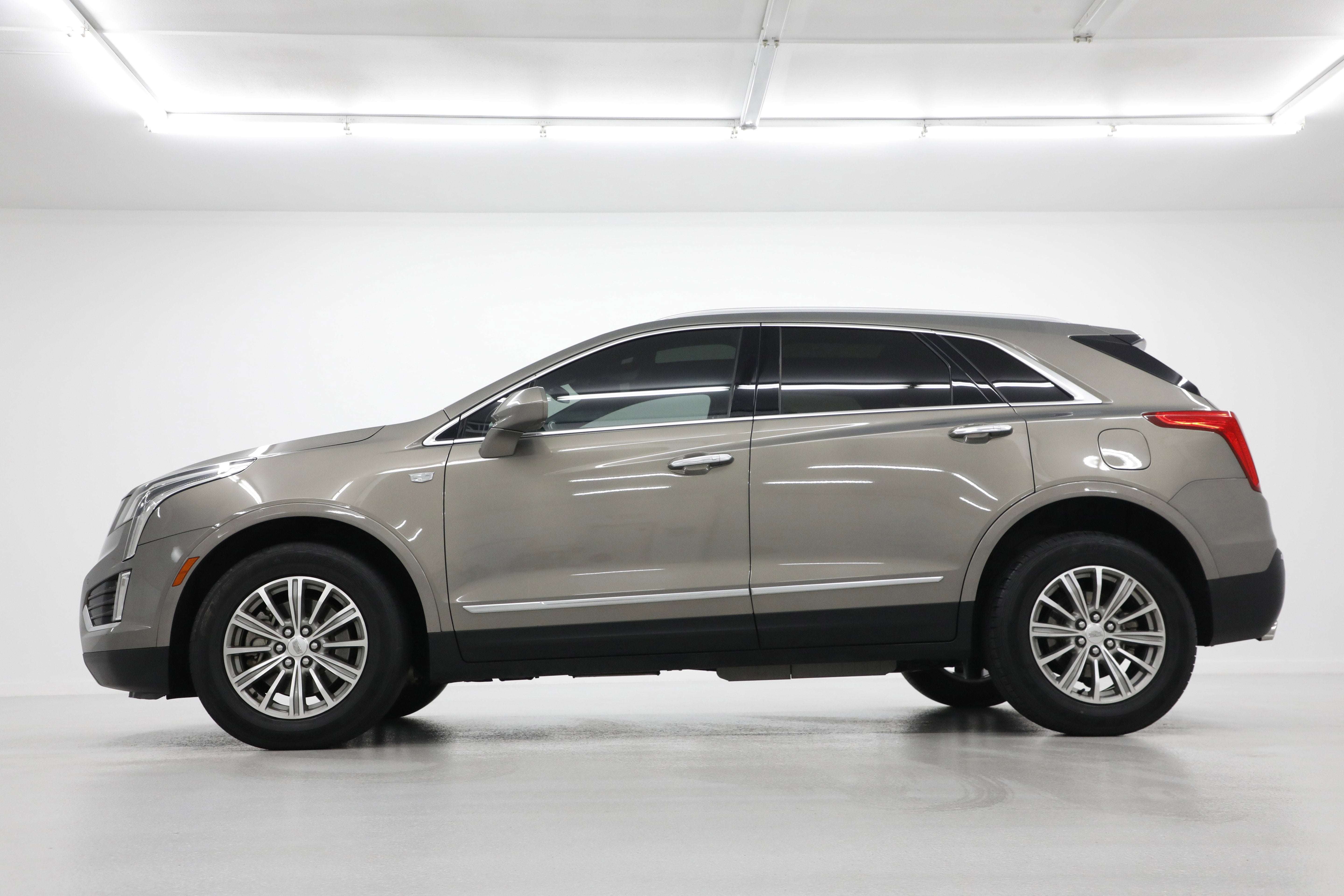 2019 Cadillac XT5 Luxury FWD