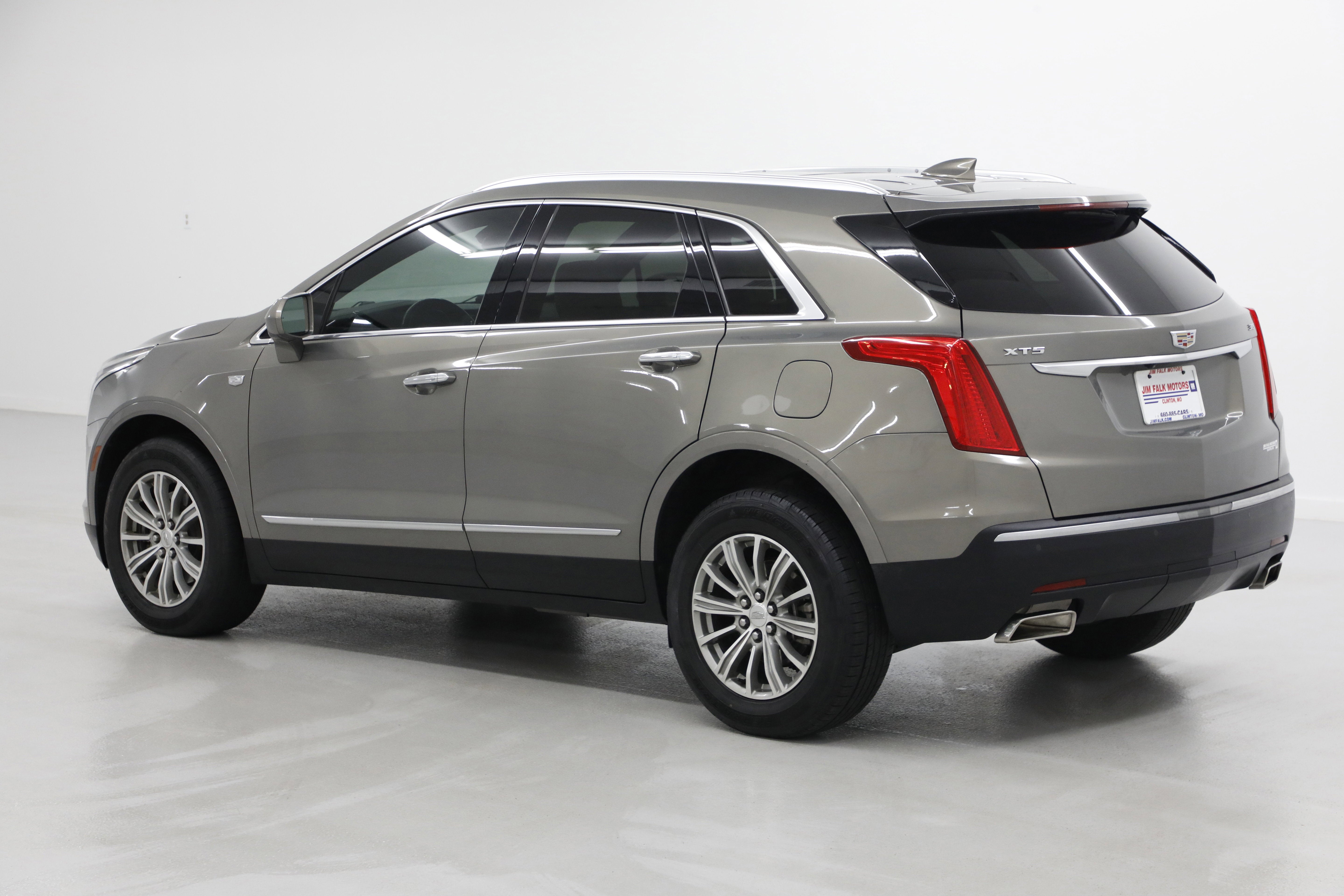 2019 Cadillac XT5 Luxury FWD