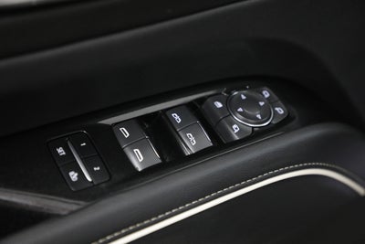 2022 Cadillac Escalade Luxury