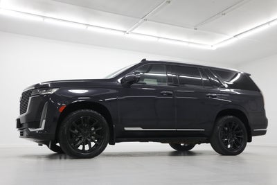 2022 Cadillac Escalade Luxury