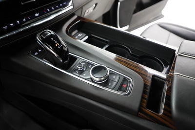 2022 Cadillac Escalade Luxury