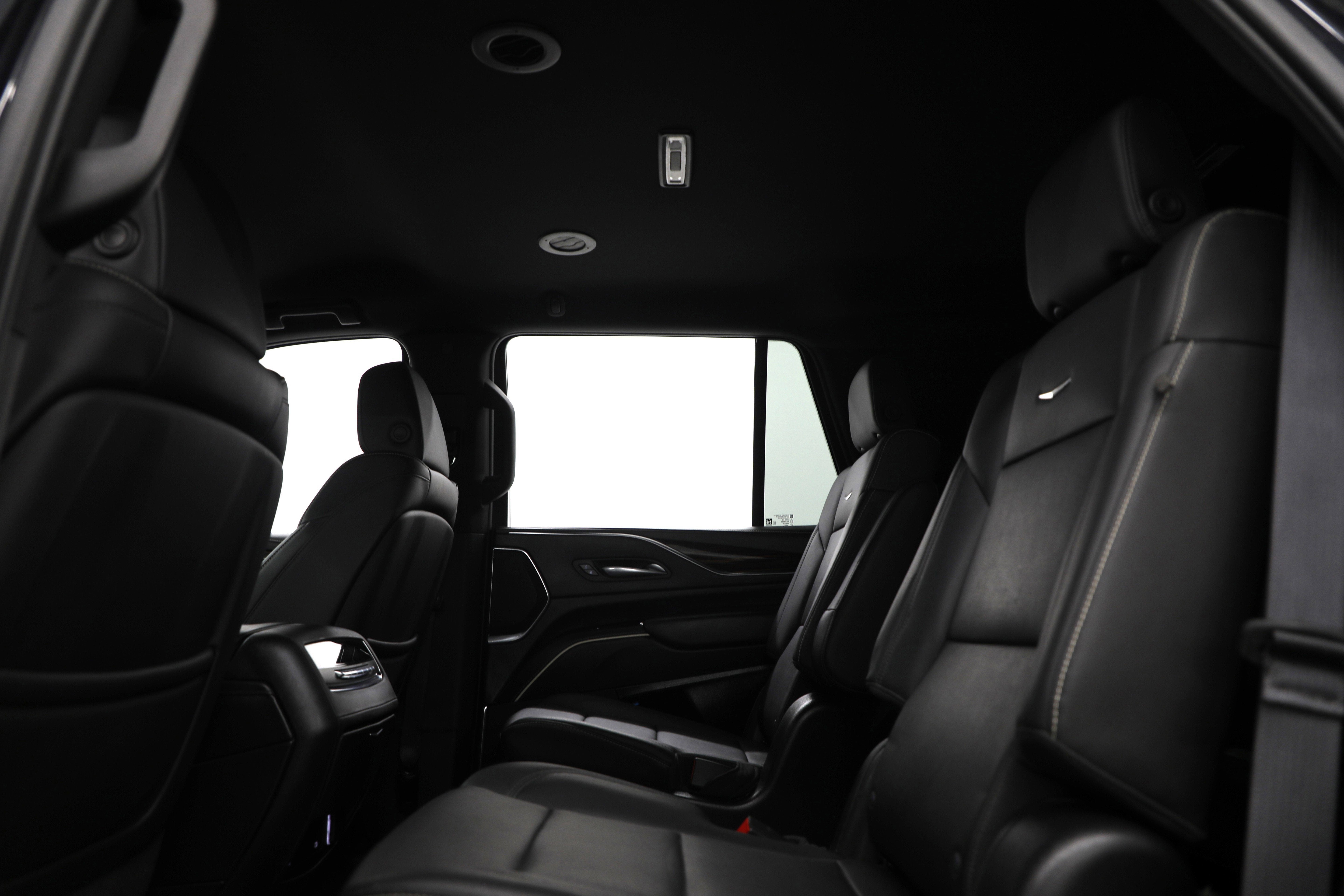 2022 Cadillac Escalade Luxury