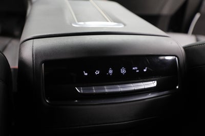 2022 Cadillac Escalade Luxury