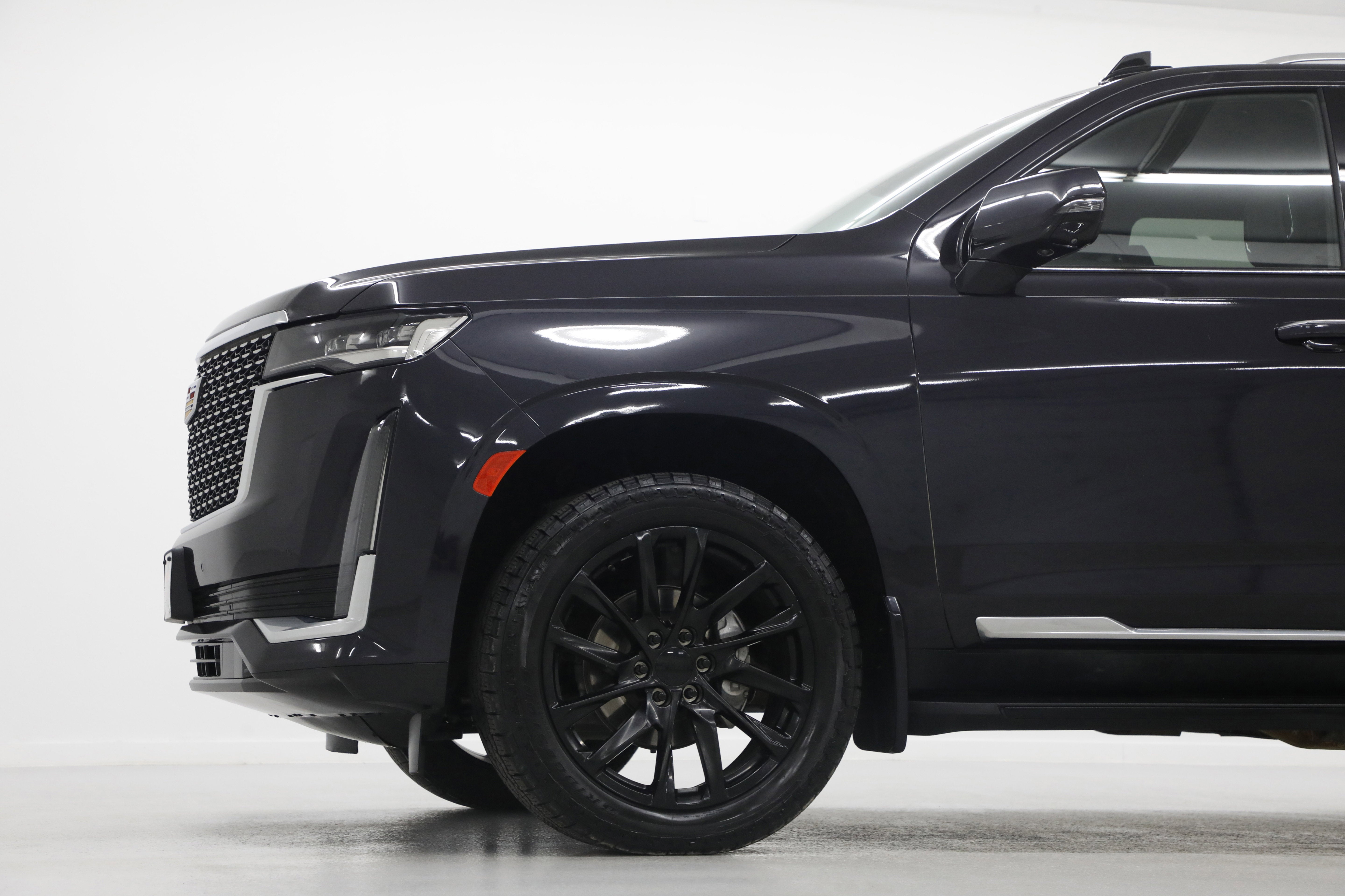 2022 Cadillac Escalade Luxury