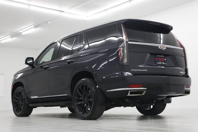 2022 Cadillac Escalade Luxury