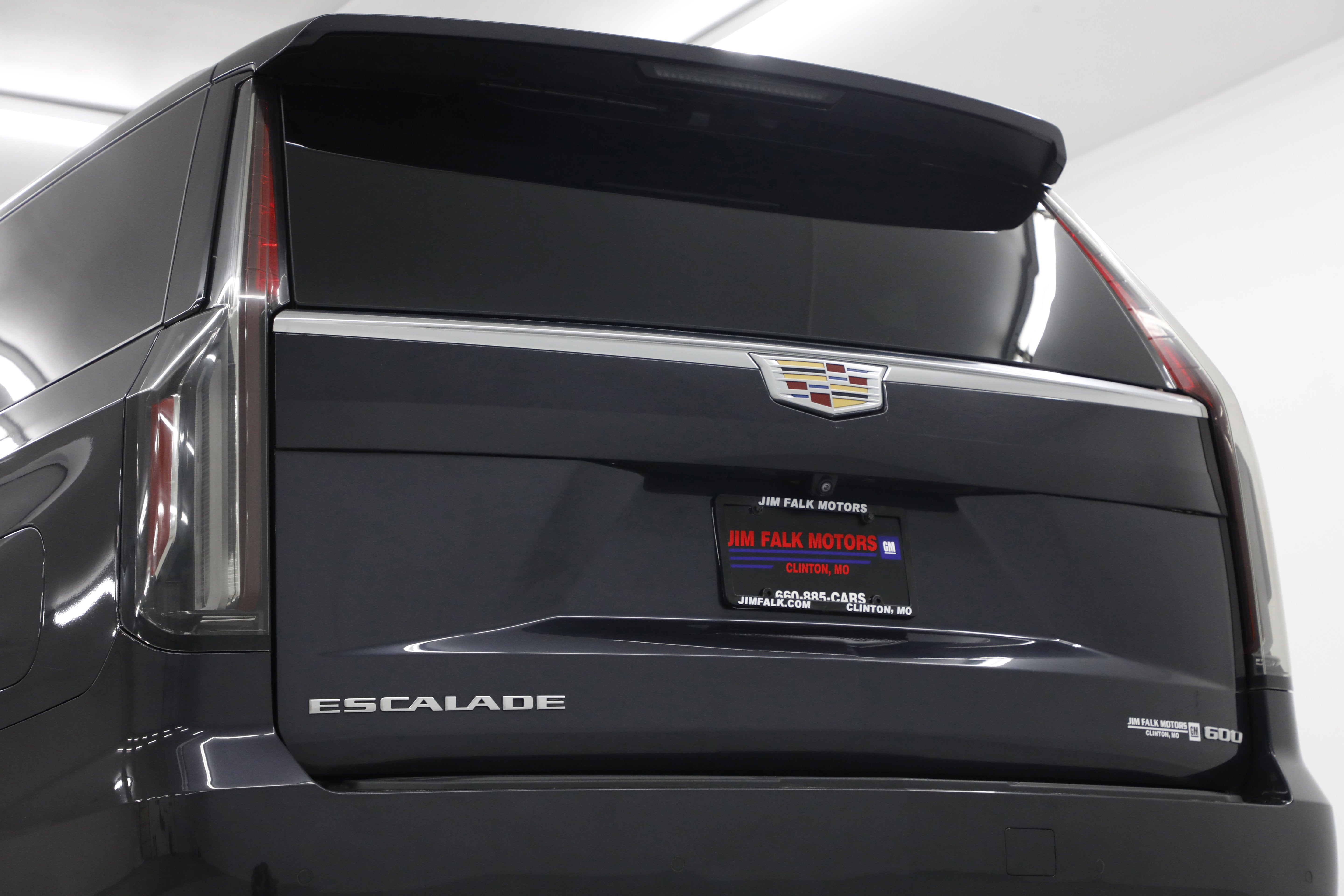 2022 Cadillac Escalade Luxury