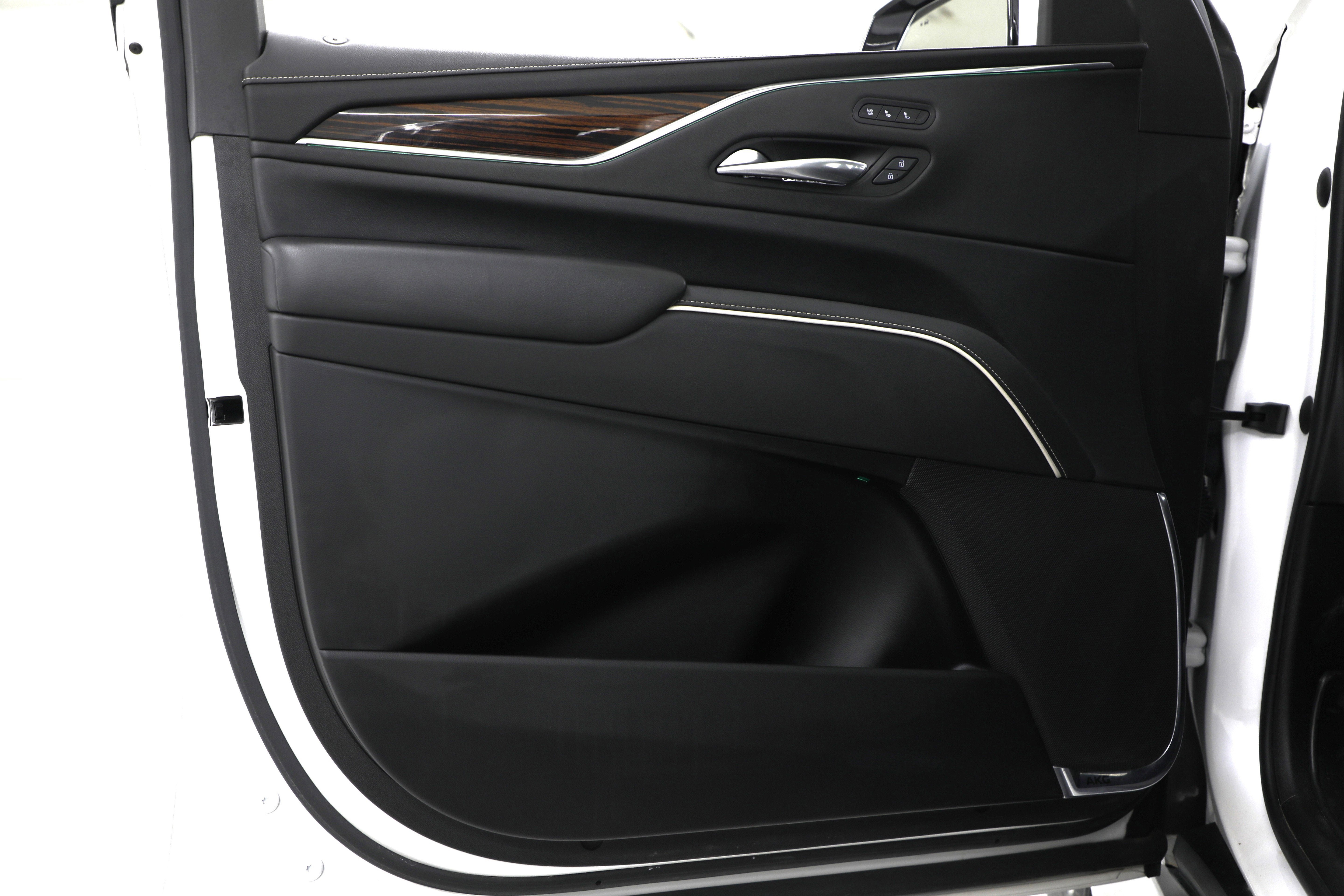 2022 Cadillac Escalade ESV Premium Luxury