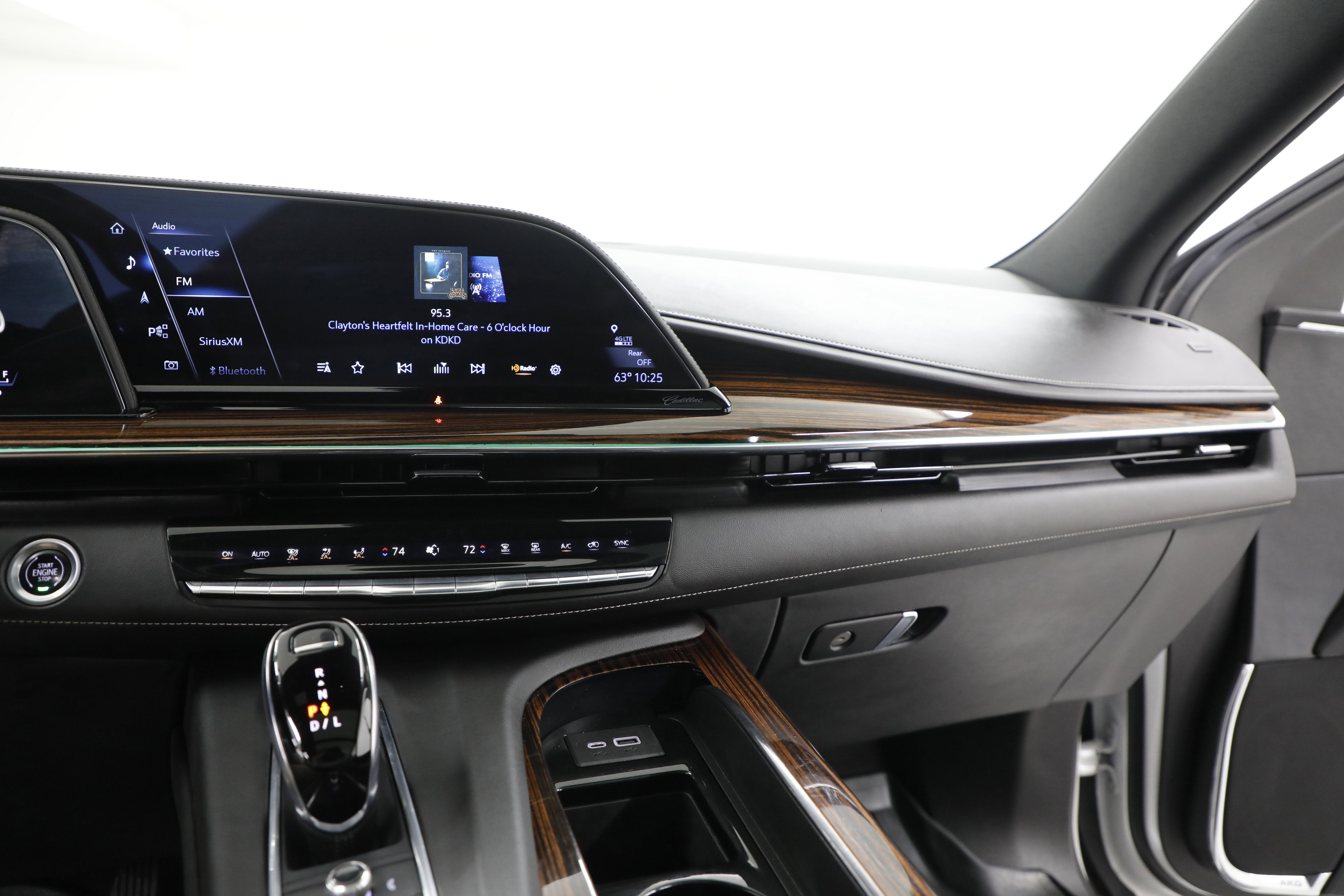 2022 Cadillac Escalade ESV Premium Luxury