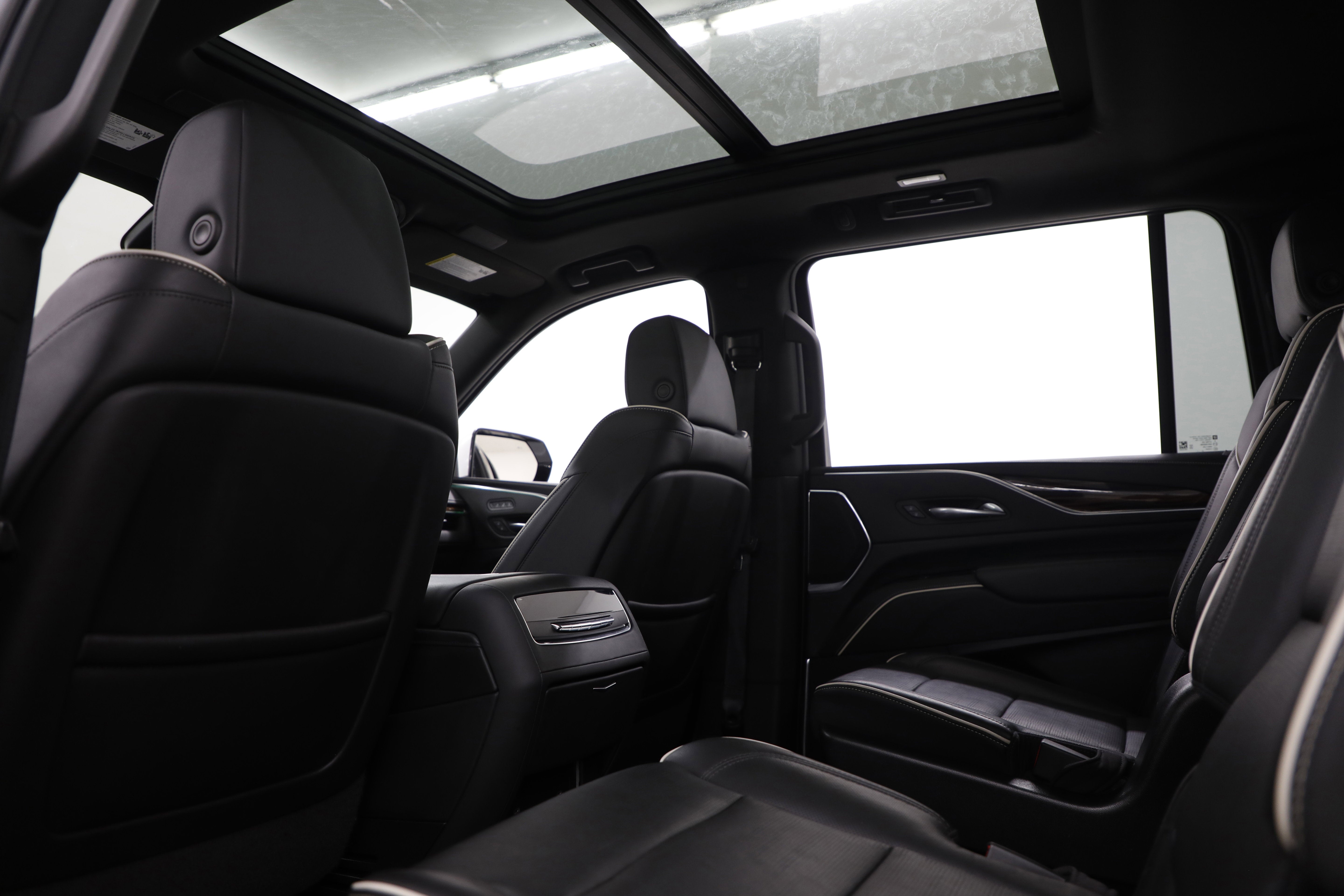 2022 Cadillac Escalade ESV Premium Luxury