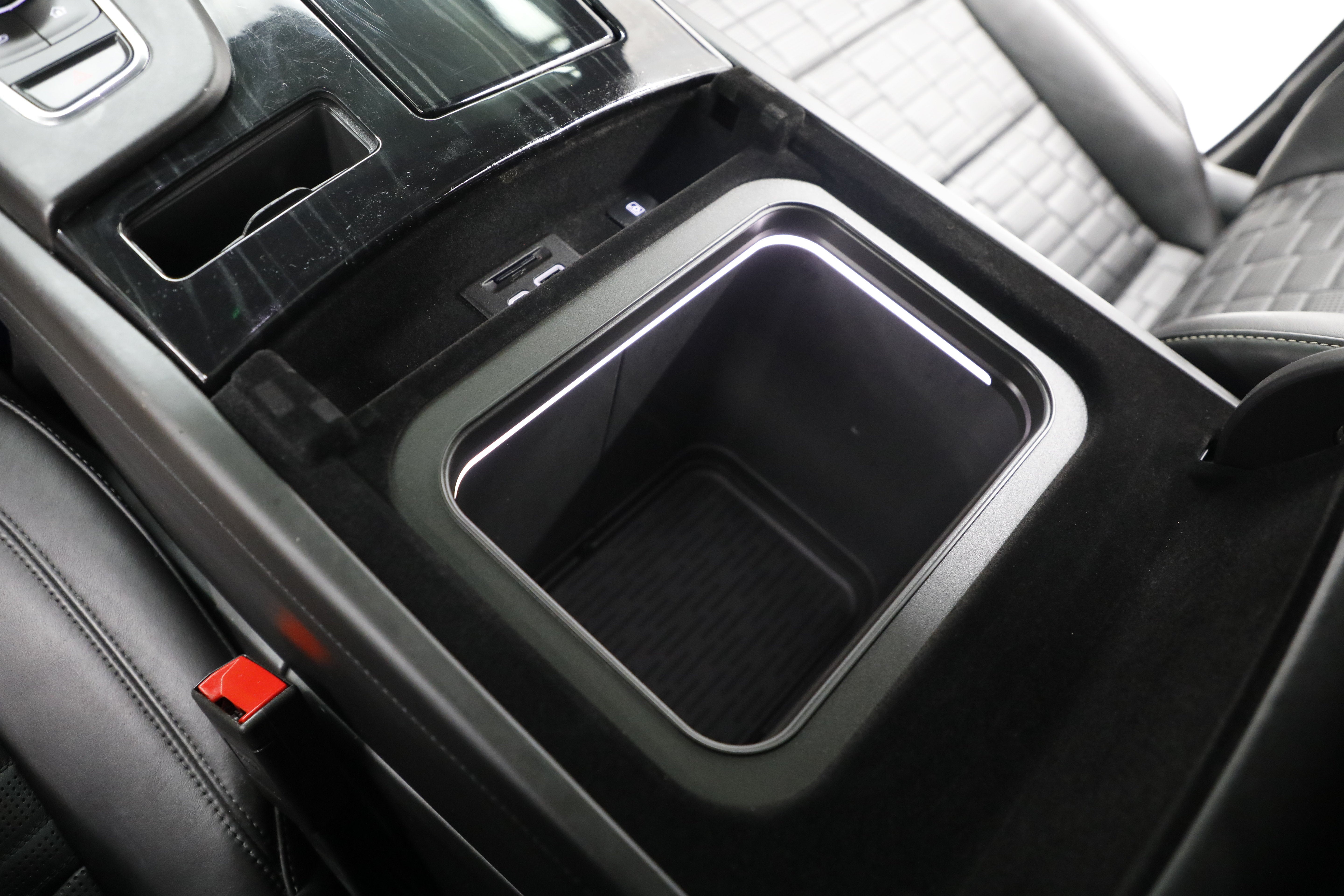 2024 Cadillac Escalade ESV V-Series