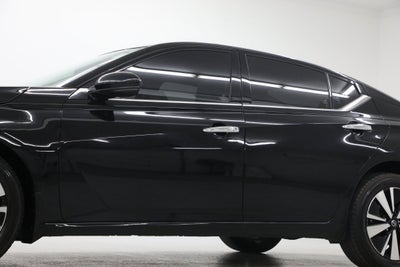 2022 Nissan Altima 2.5 SL