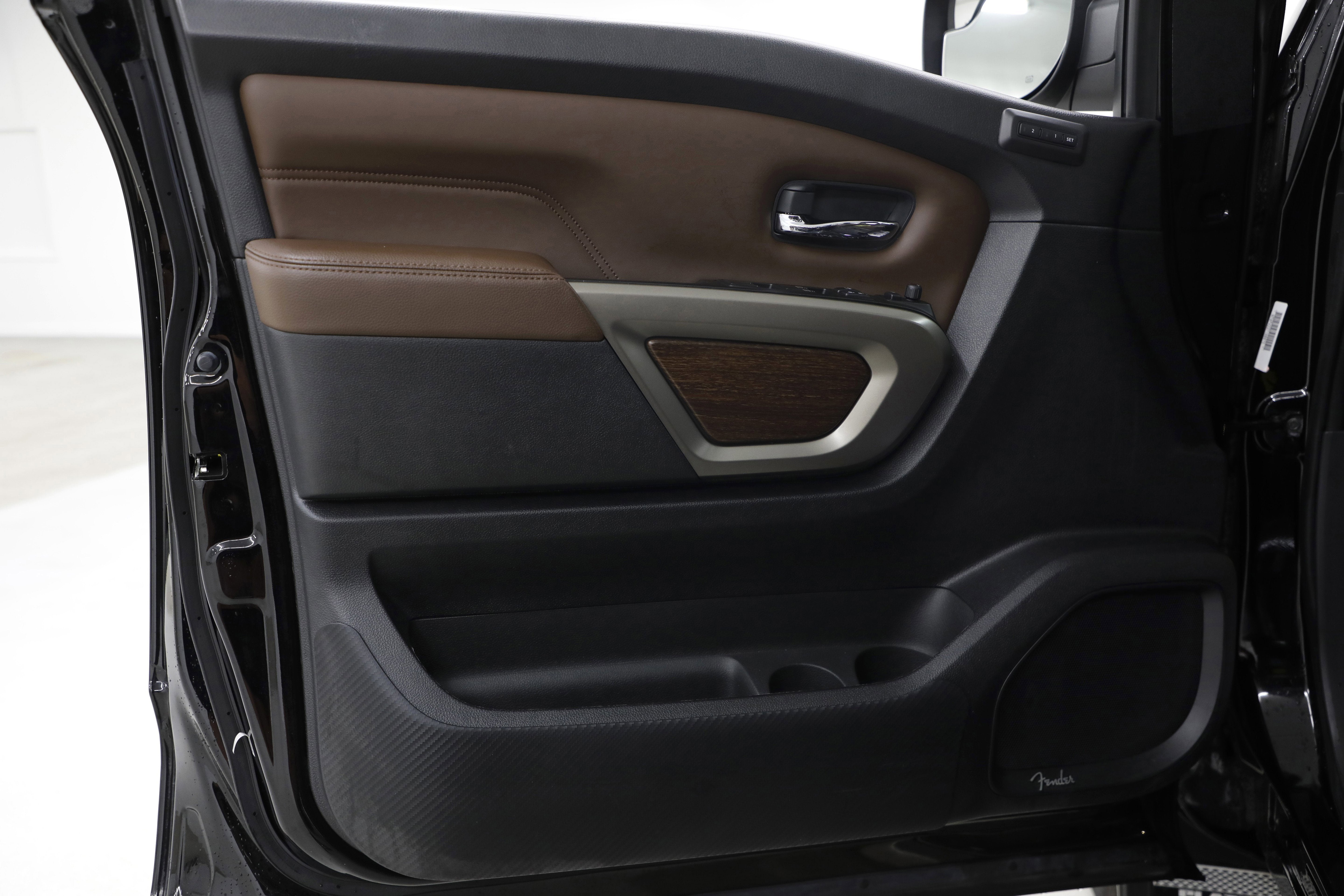 2024 Nissan Titan Platinum Reserve