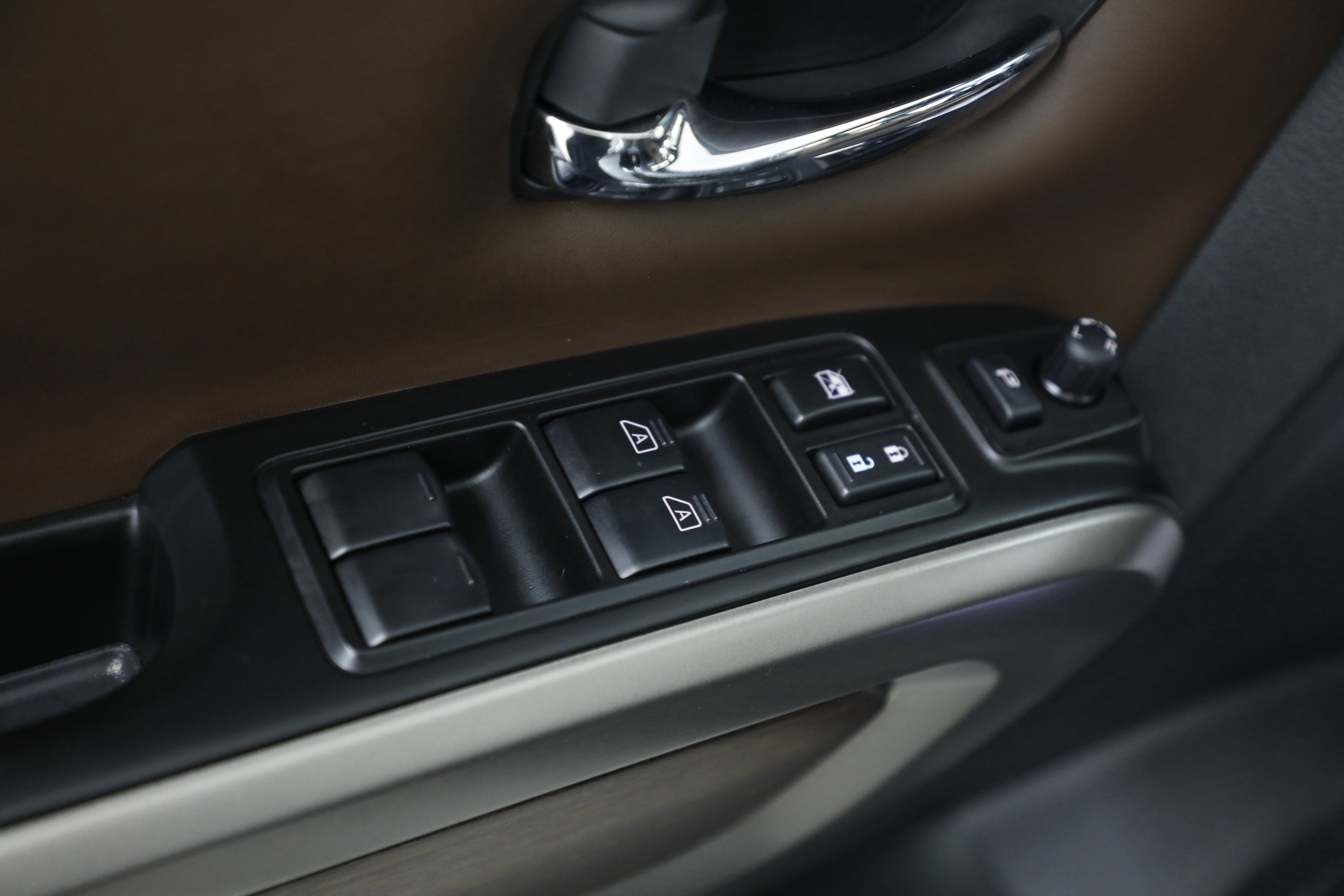 2024 Nissan Titan Platinum Reserve