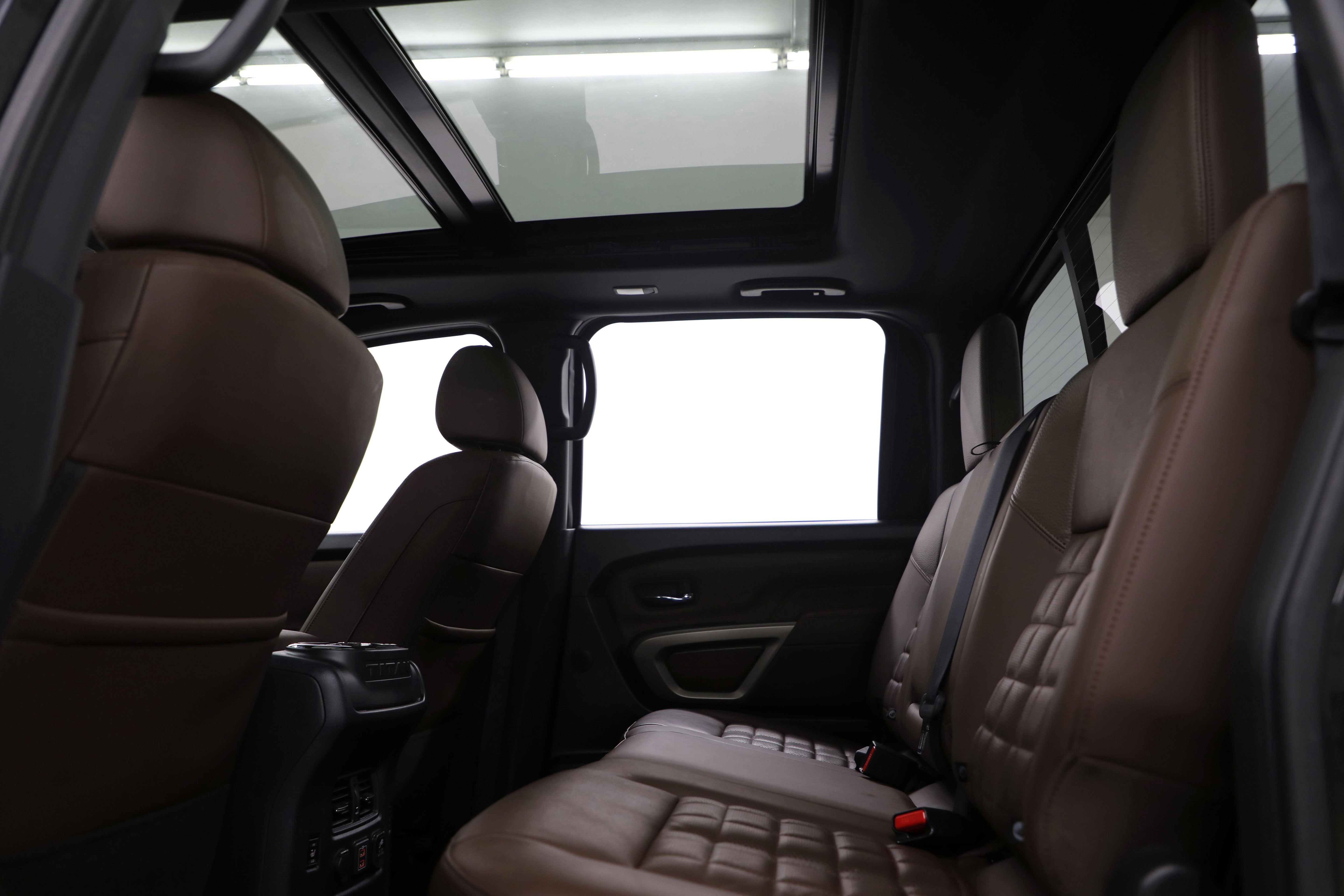 2024 Nissan Titan Platinum Reserve