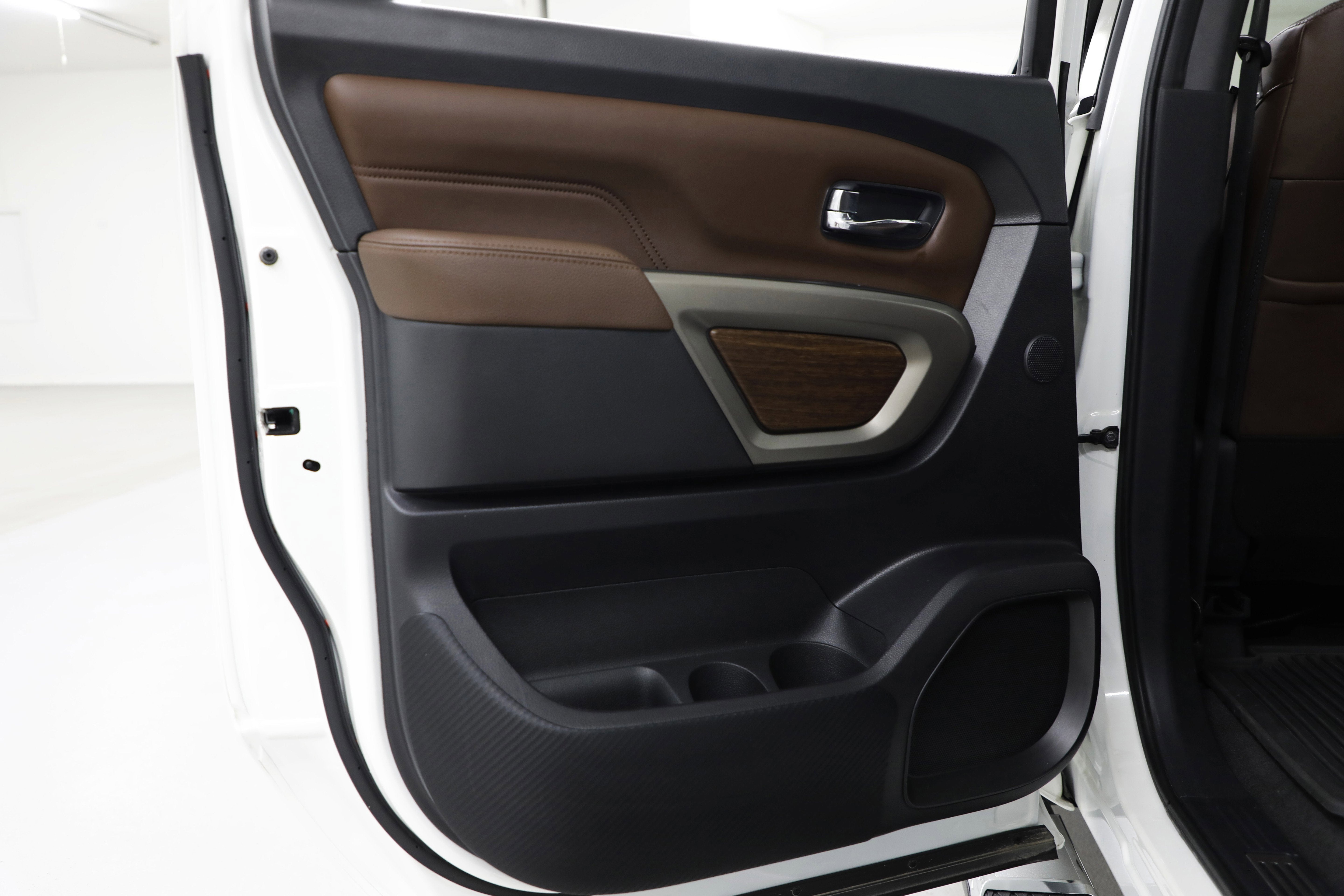 2021 Nissan Titan Platinum Reserve