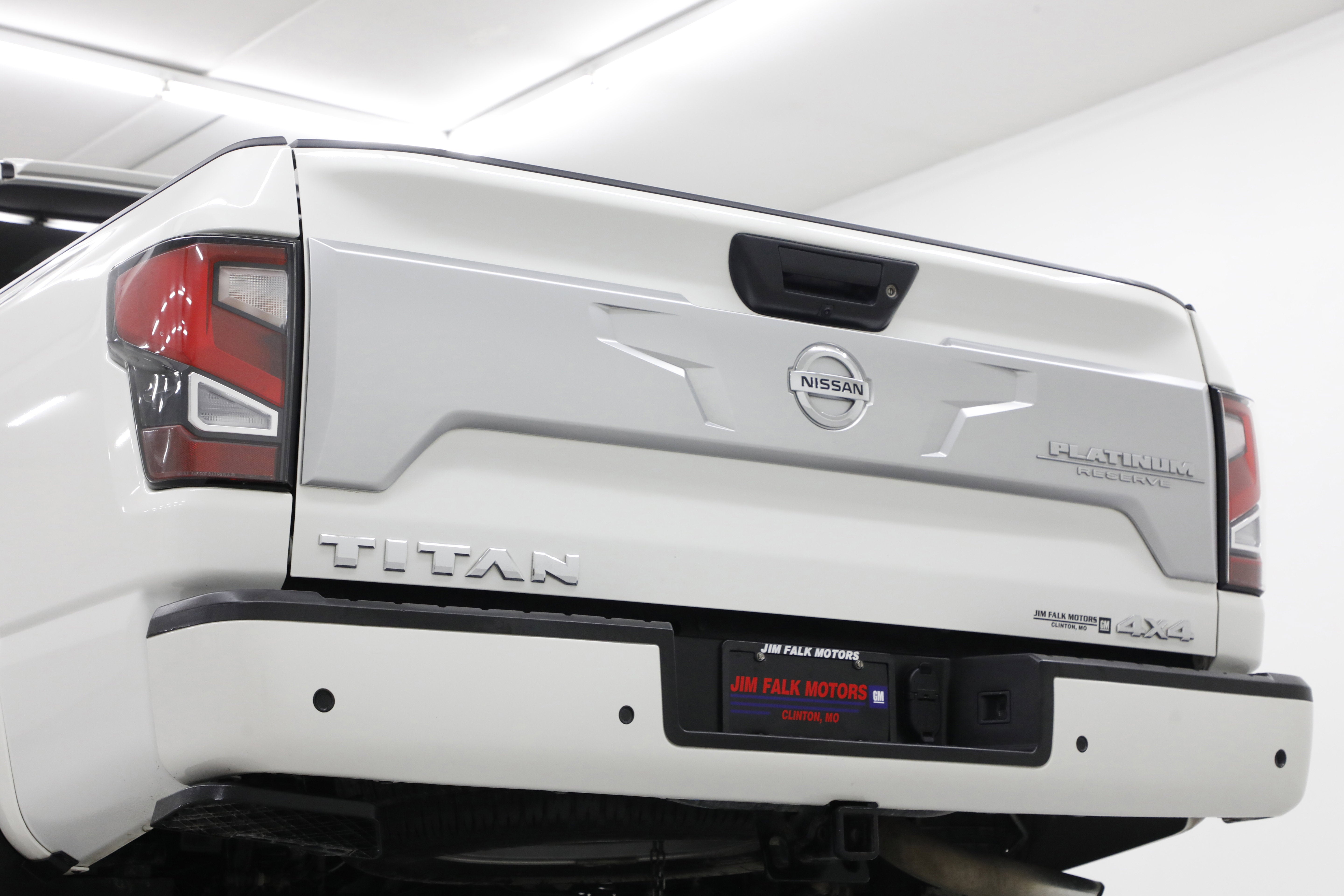 2021 Nissan Titan Platinum Reserve