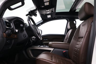 2024 Nissan Titan Platinum Reserve