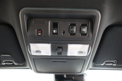 2024 Nissan Titan Platinum Reserve