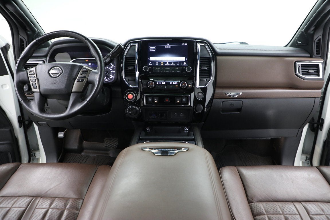 2024 Nissan Titan Platinum Reserve