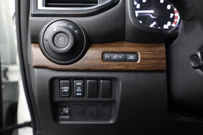 2024 Nissan Titan Platinum Reserve