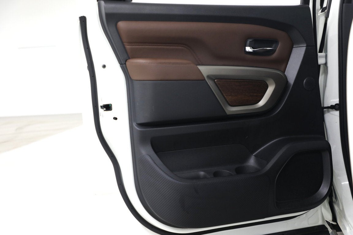 2024 Nissan Titan Platinum Reserve