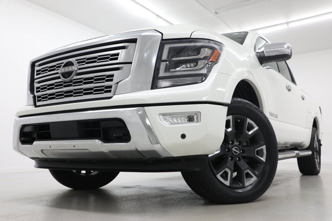 2024 Nissan Titan Platinum Reserve