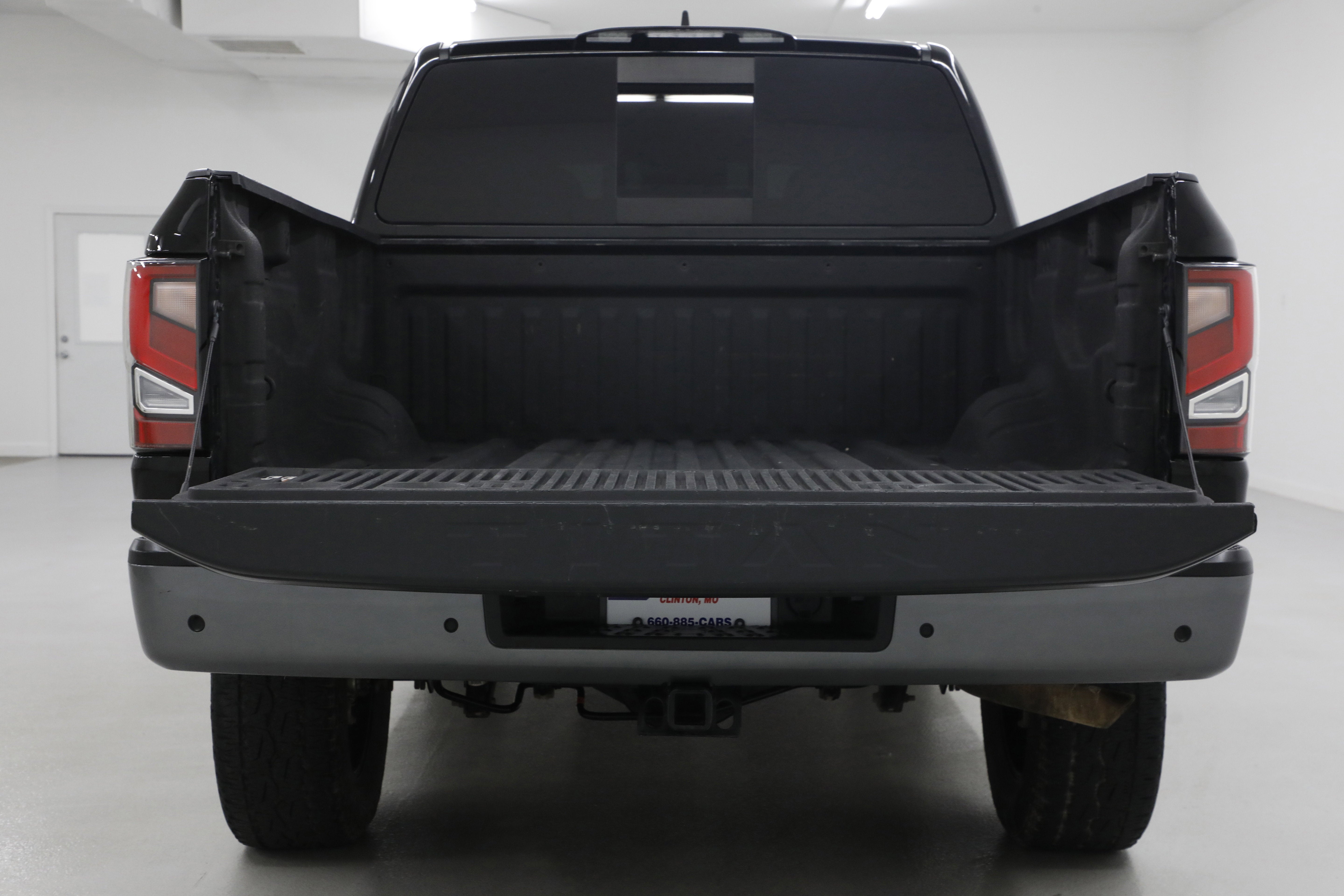 2022 Nissan Titan Platinum Reserve