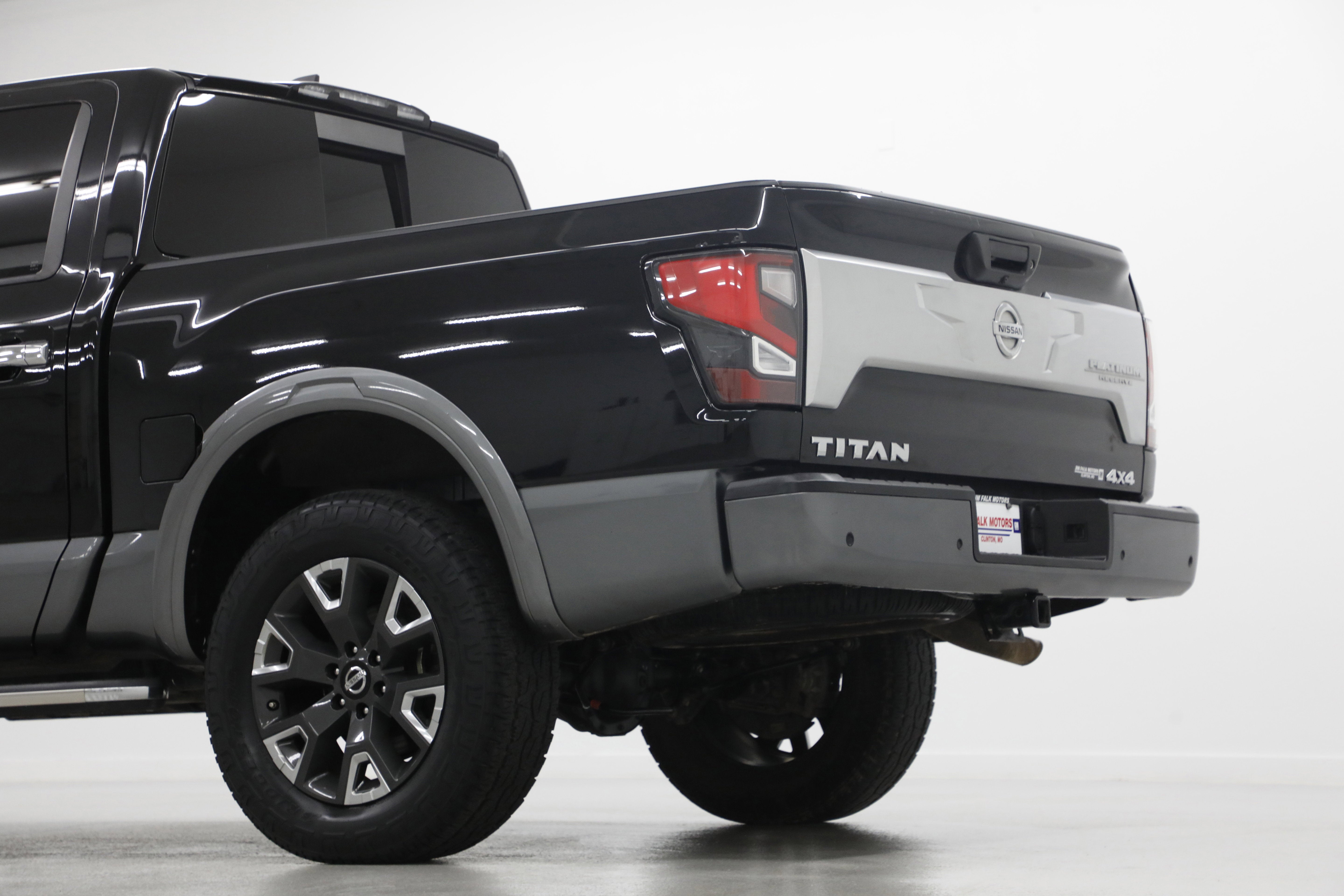 2022 Nissan Titan Platinum Reserve