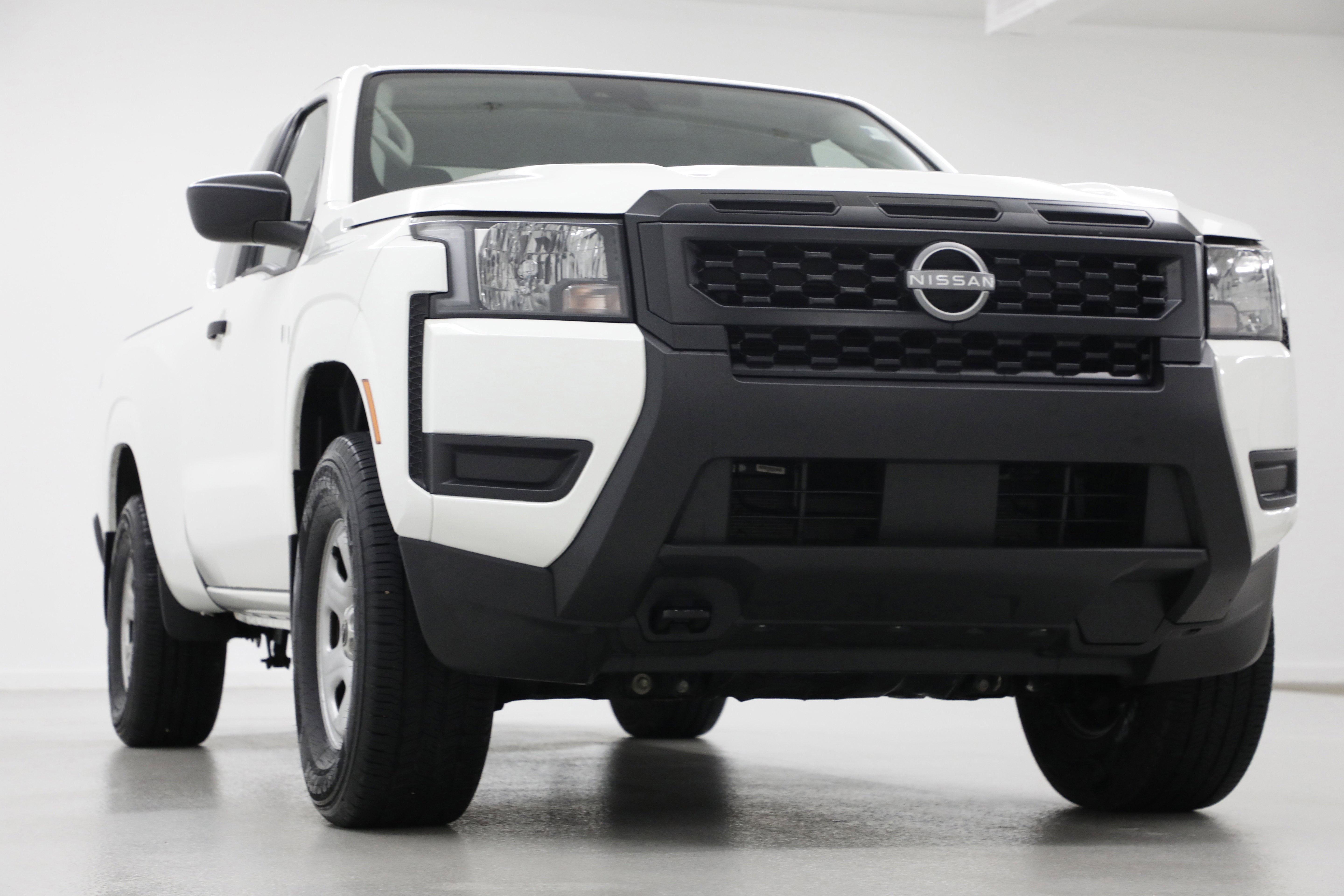 2025 Nissan Frontier S