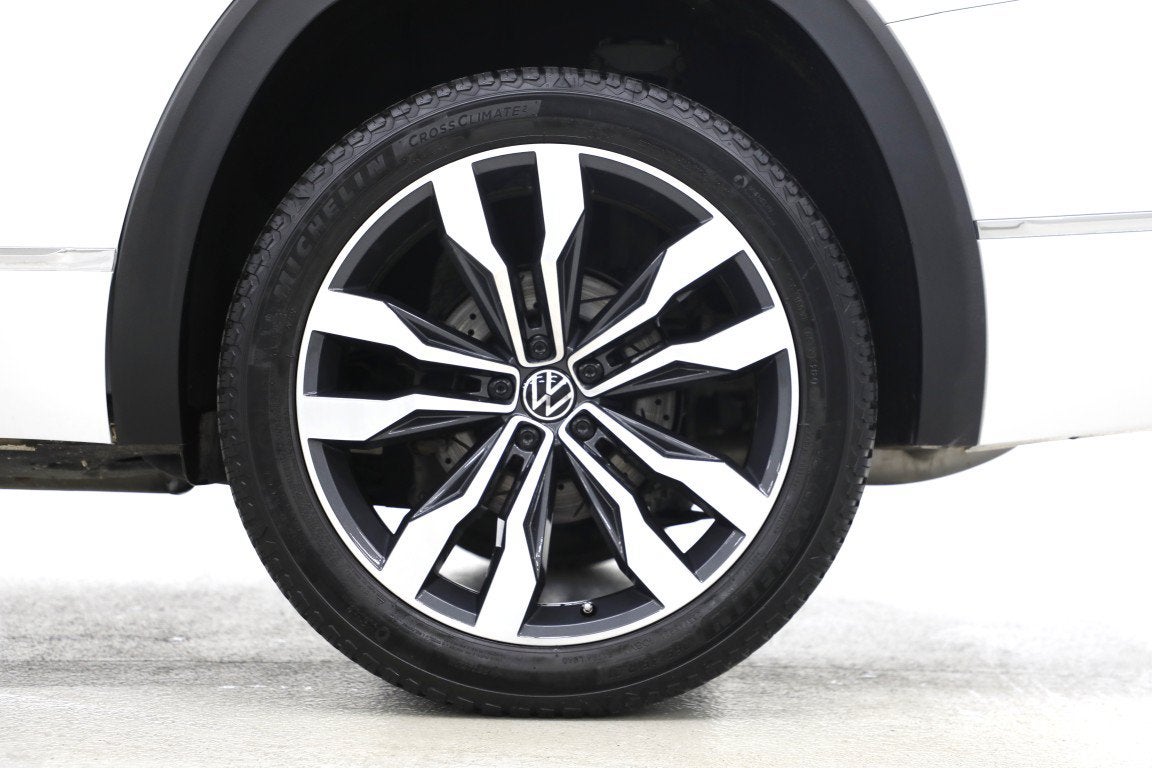 2022 Volkswagen Atlas 3.6L V6 SEL Premium R-Line