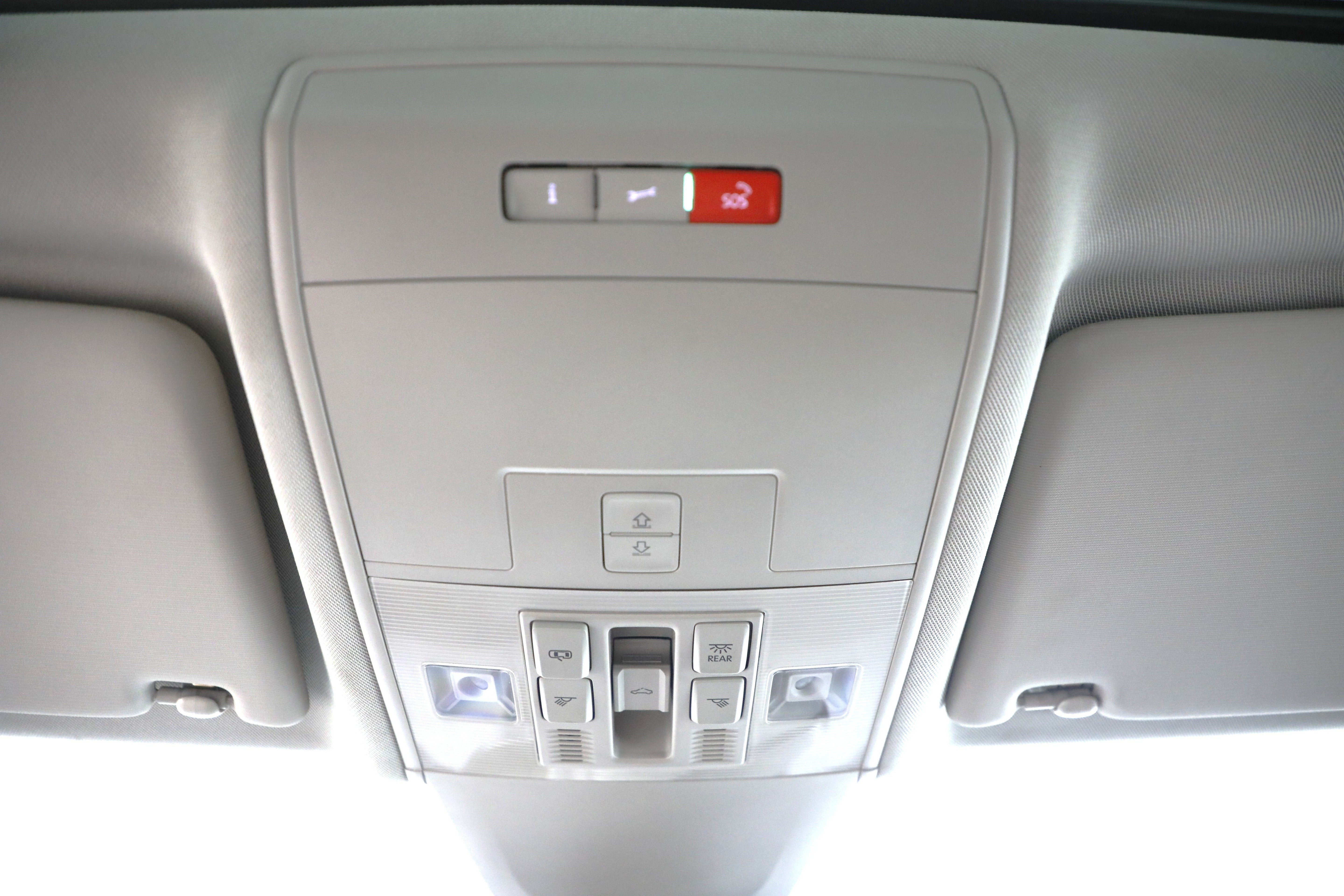 2022 Volkswagen Atlas 3.6L V6 SEL Premium R-Line
