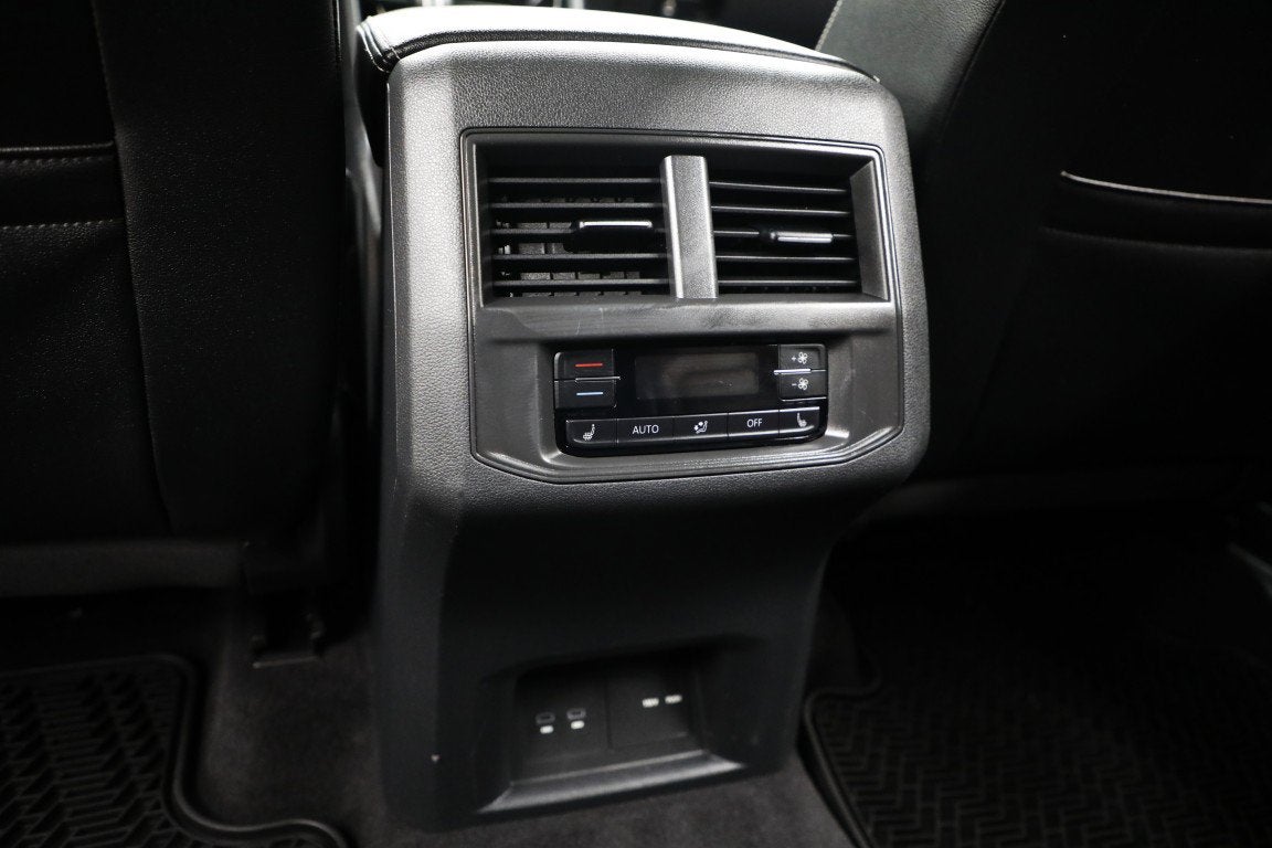 2022 Volkswagen Atlas 3.6L V6 SEL Premium R-Line