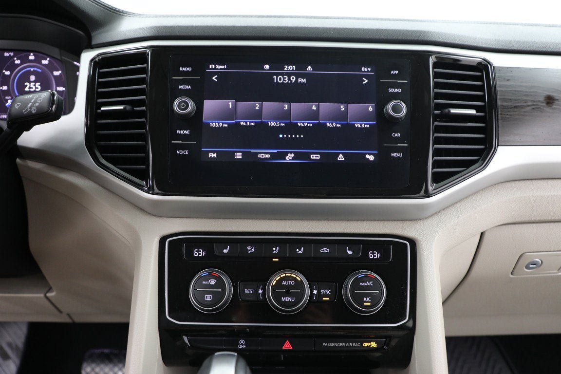 2023 Volkswagen Atlas 3.6L V6 SE w/Technology