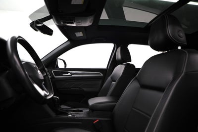 2021 Volkswagen Atlas Cross Sport 3.6L V6 SE w/Technology R-Line