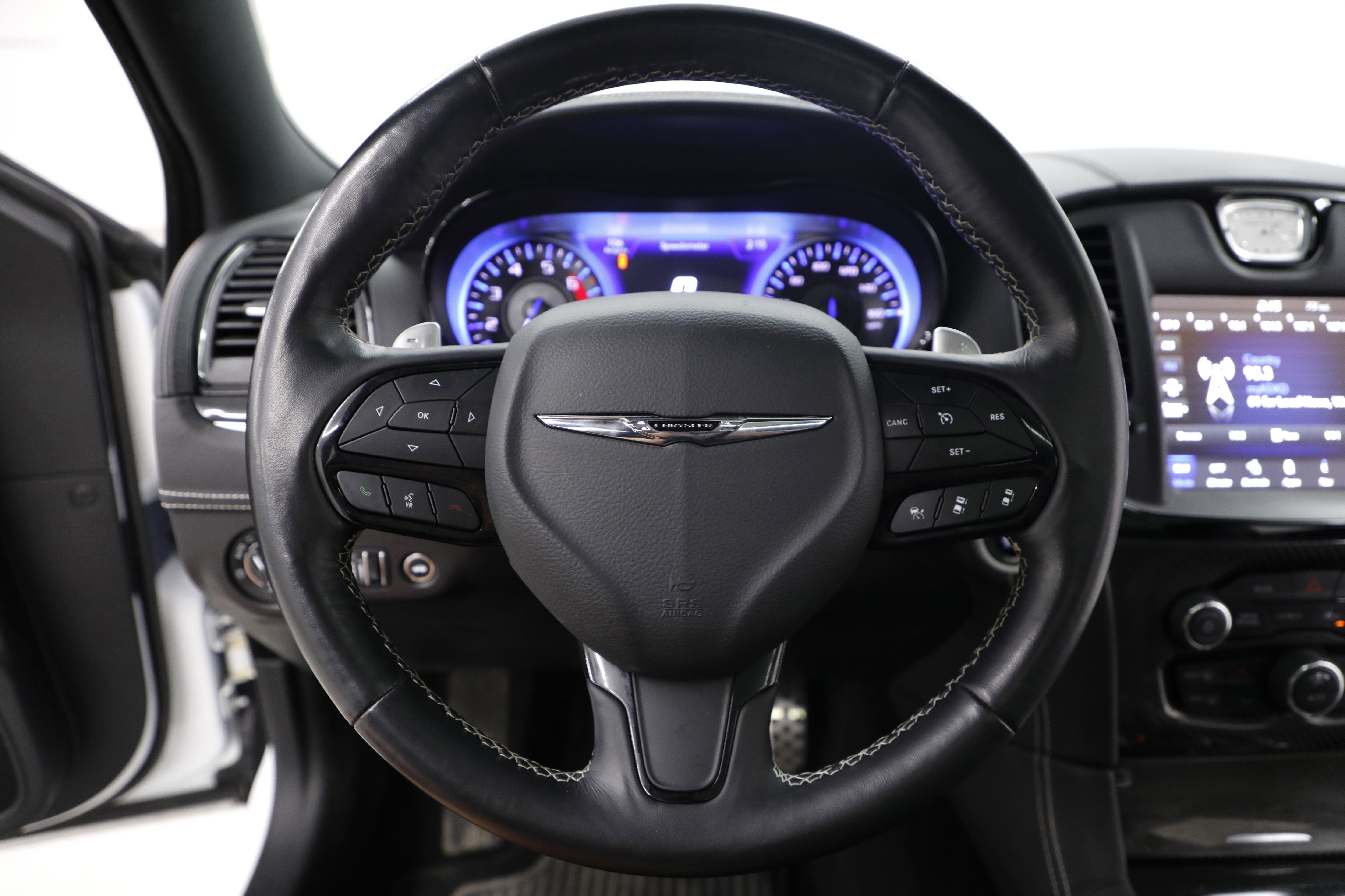2023 Chrysler 300 300C