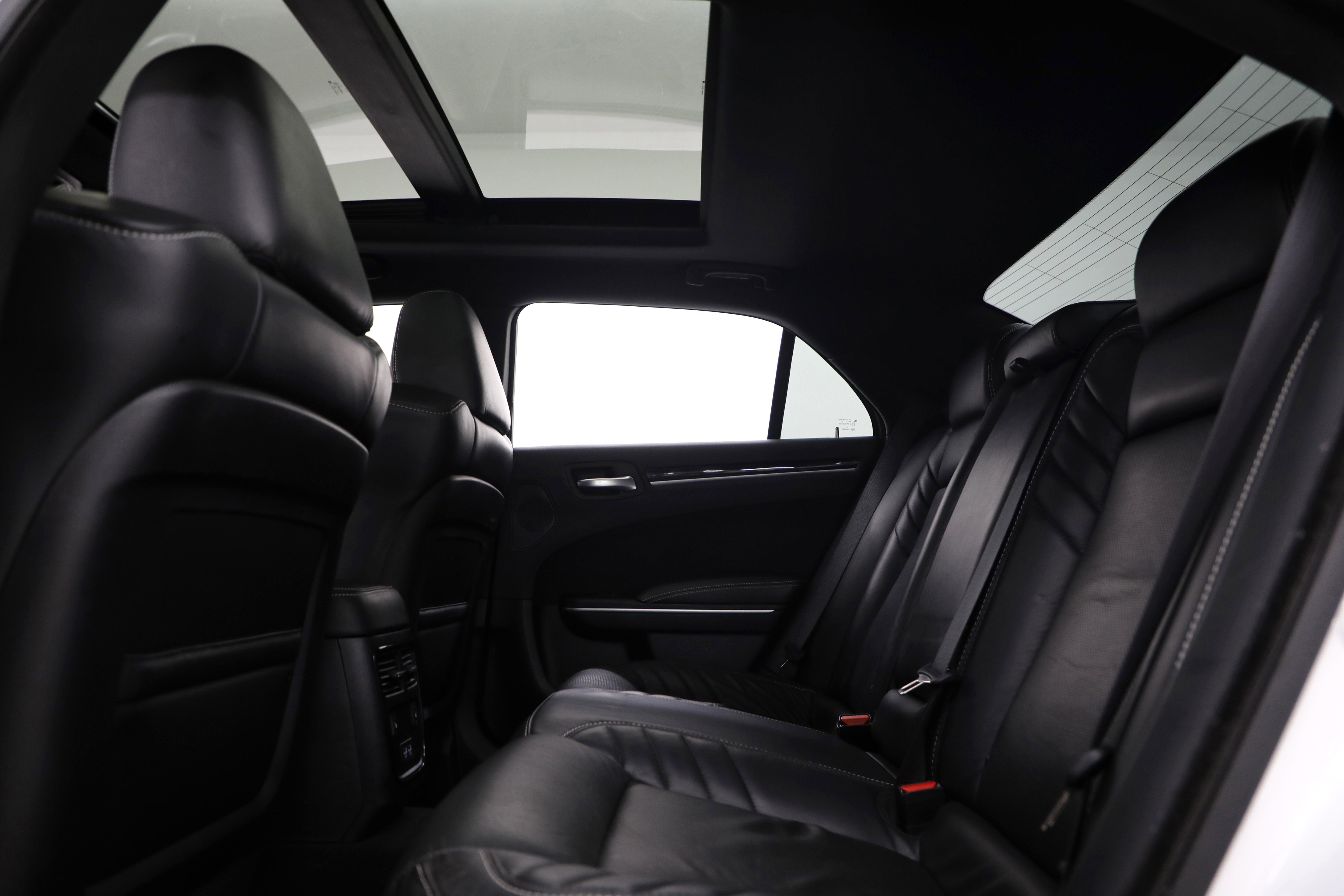 2023 Chrysler 300 300C