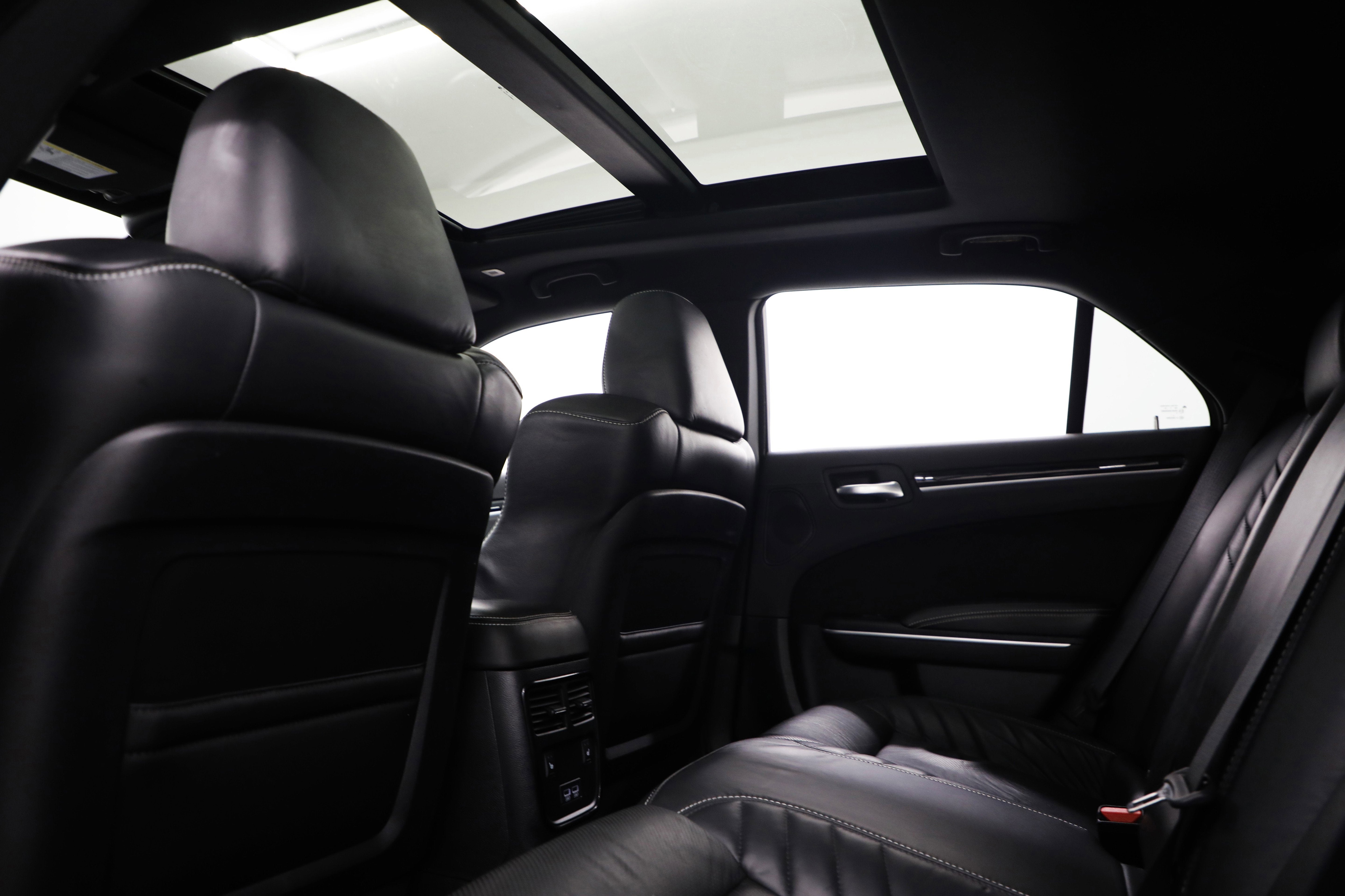 2023 Chrysler 300 300C