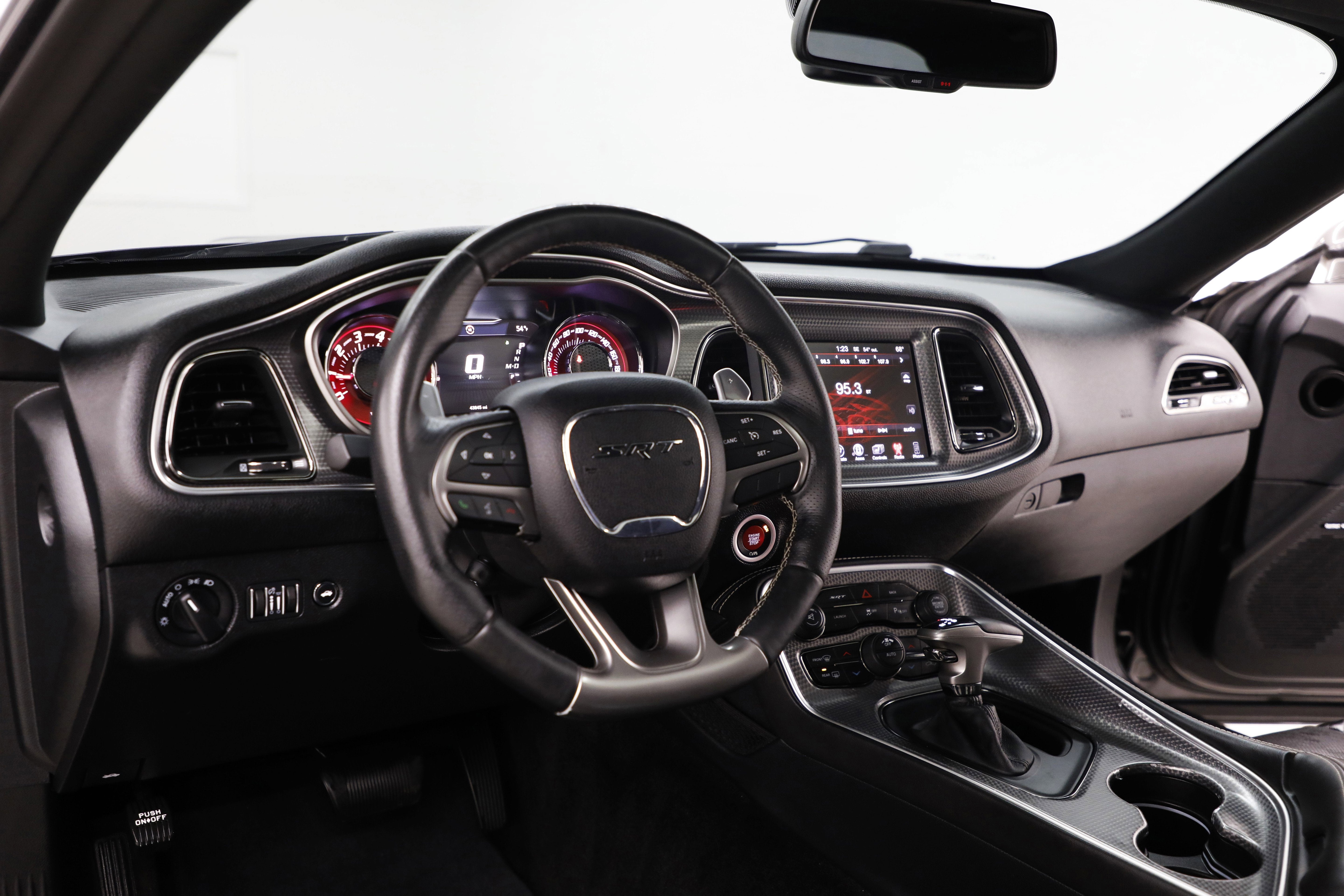 2016 Dodge Challenger SRT Hellcat