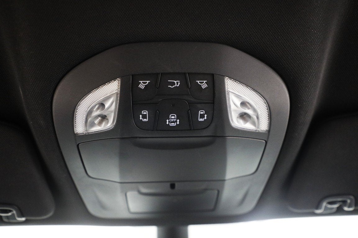 2024 Chrysler Pacifica Hybrid S Appearance Pkg