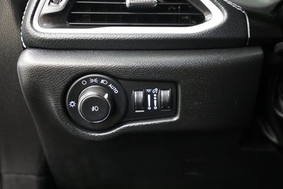 2024 Chrysler Pacifica Hybrid S Appearance Pkg