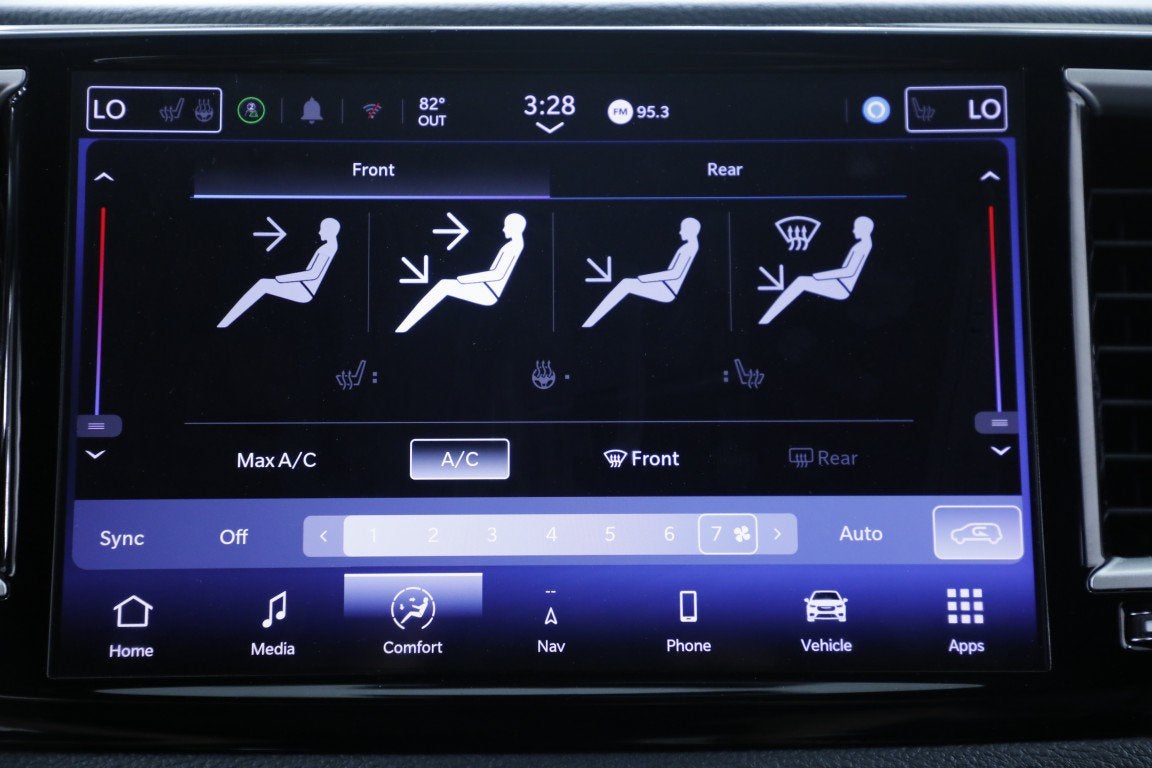 2024 Chrysler Pacifica Hybrid S Appearance Pkg