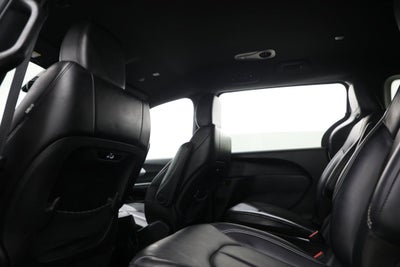 2024 Chrysler Pacifica Hybrid S Appearance Pkg