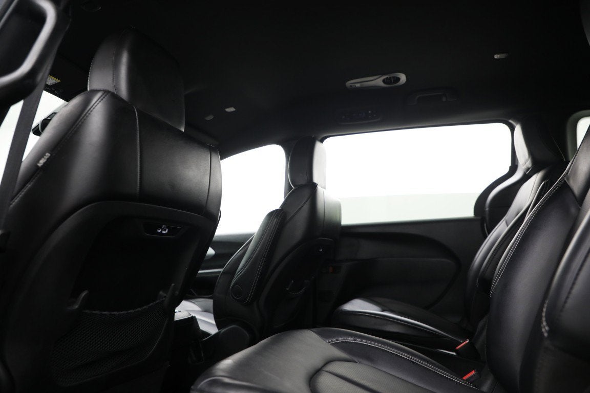 2024 Chrysler Pacifica Hybrid S Appearance Pkg
