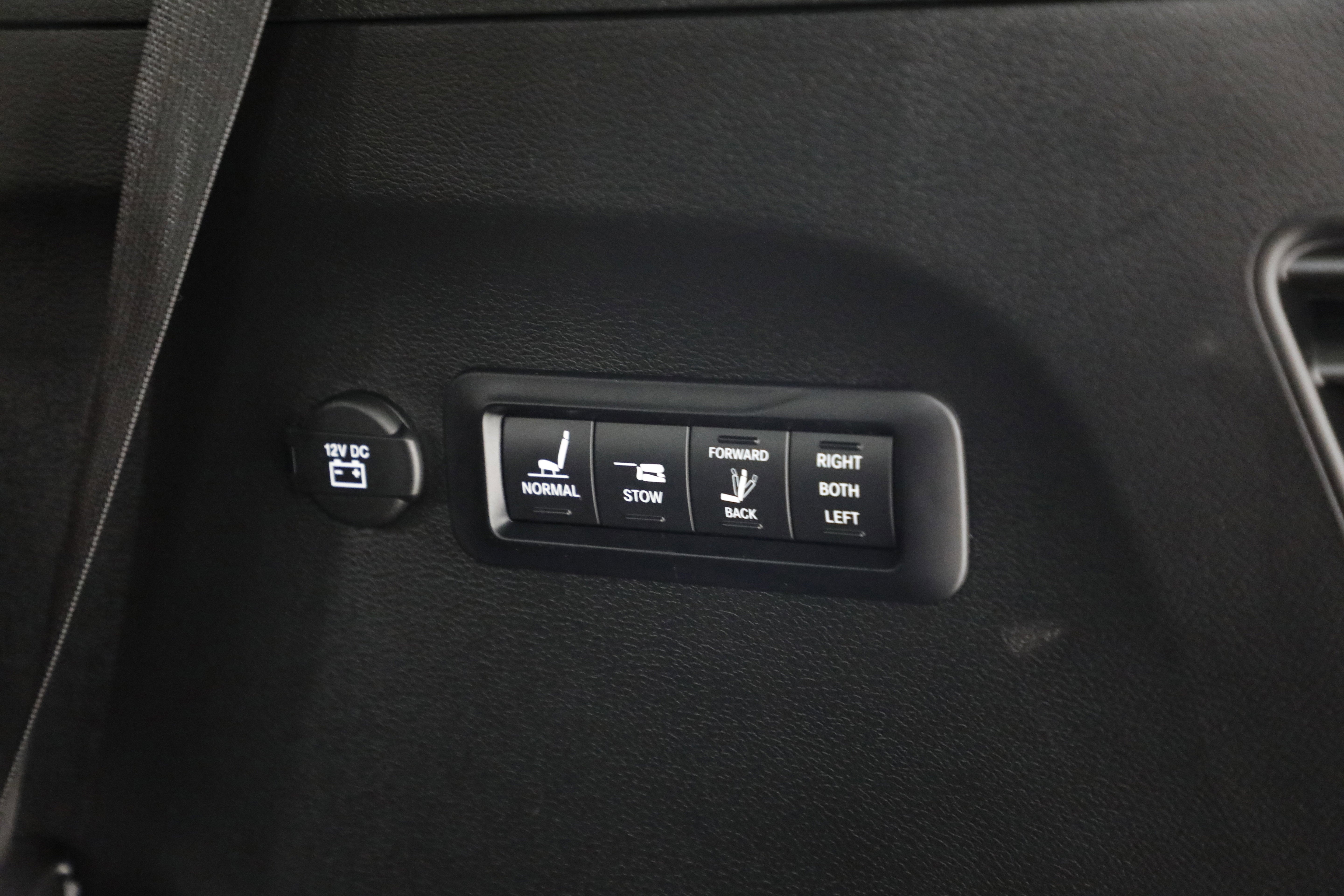 2024 Chrysler Pacifica Pinnacle