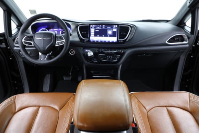 2024 Chrysler Pacifica Pinnacle