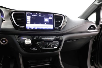 2024 Chrysler Pacifica Pinnacle