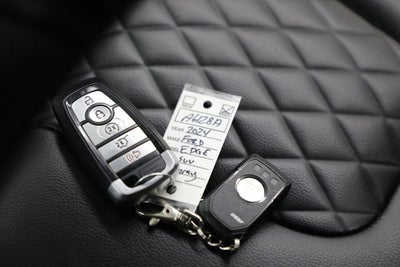 2024 Ford Edge Titanium