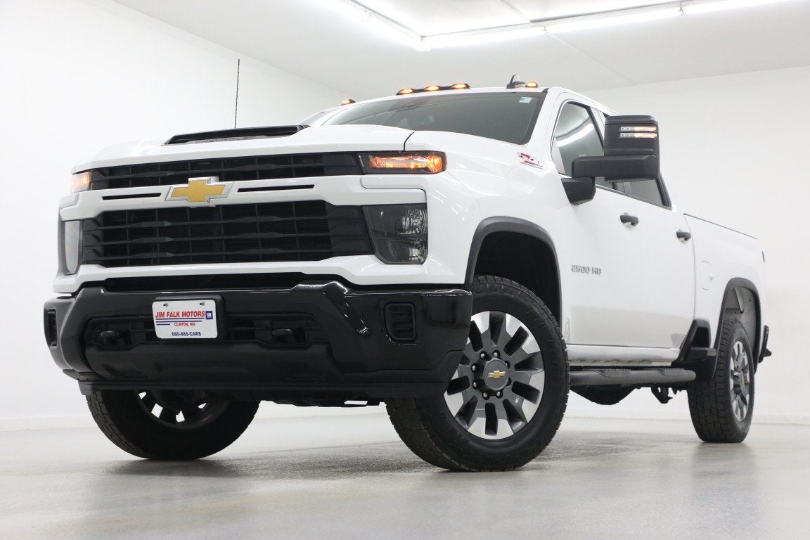 2024 Chevrolet Silverado 2500 HD Custom